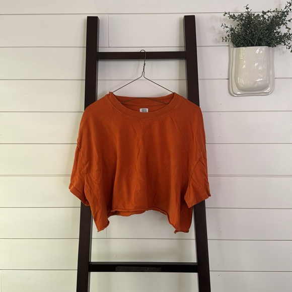 Urban outfitters cropped tee - Picture 2 of 4